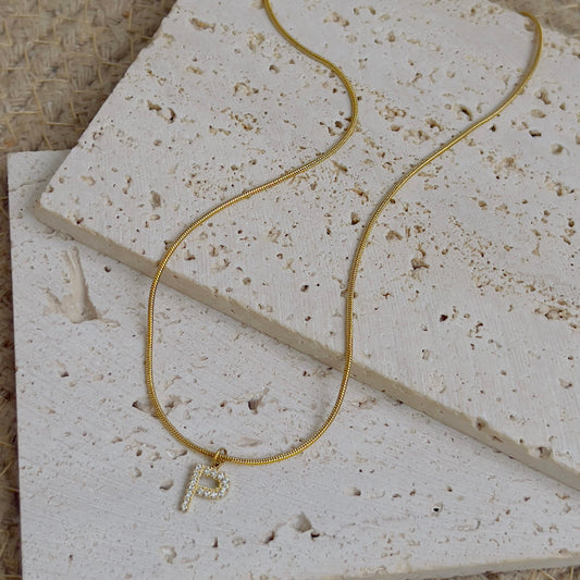 P necklace