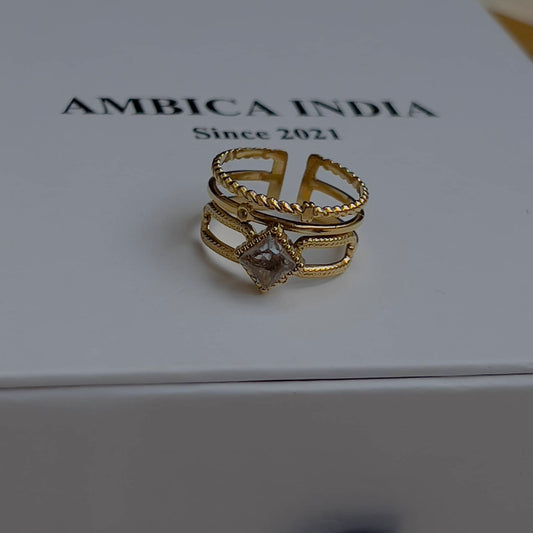 White crystal link line ring