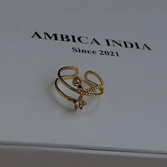 Tiny star ring