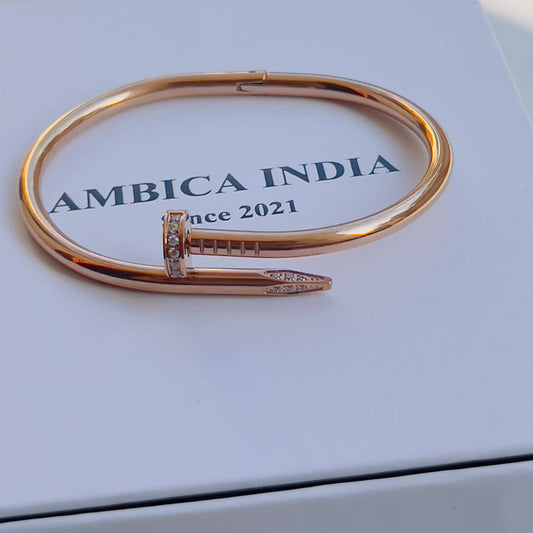 Nail studded bracelet rose gold