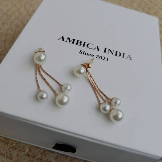 Hanging Pearl earrings