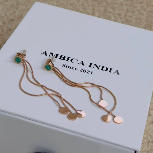 Classic earrings
