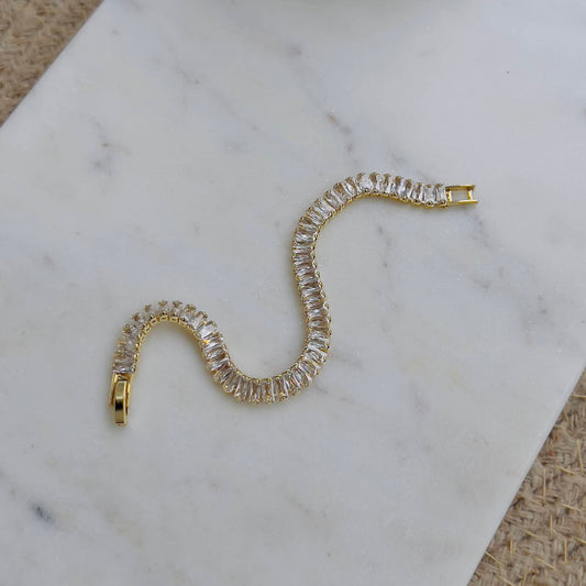 White crystal tennis bracelet gold plated