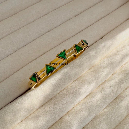 Triangle green crystal bracelet