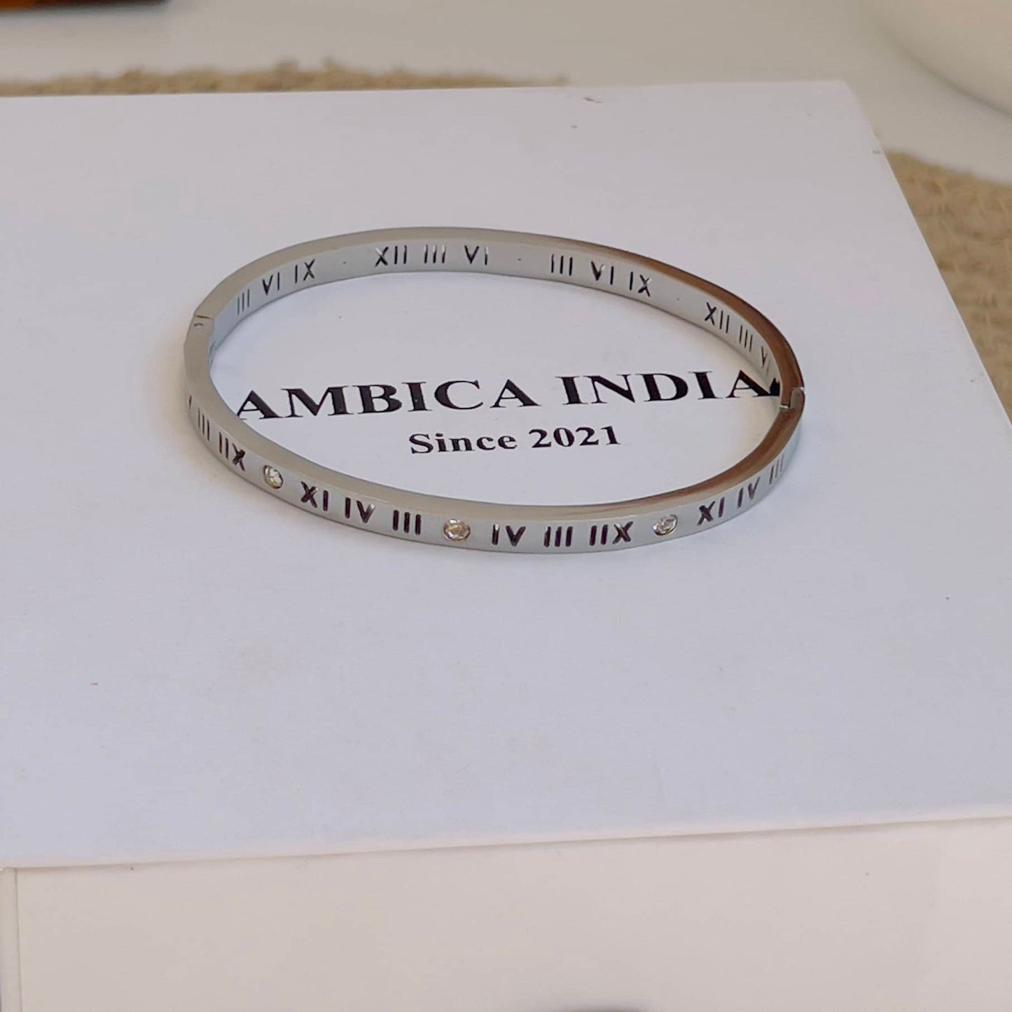 Roman thin bracelet silver