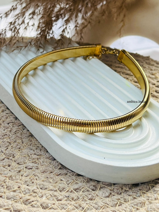 Chunky viper choker 18k gold plated