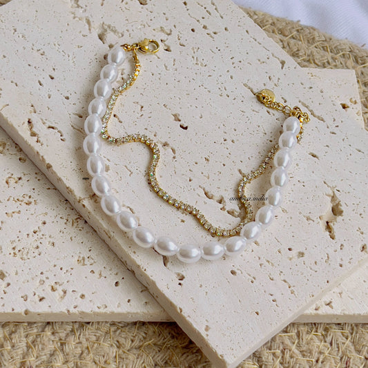 Crystal with pearl bracelet