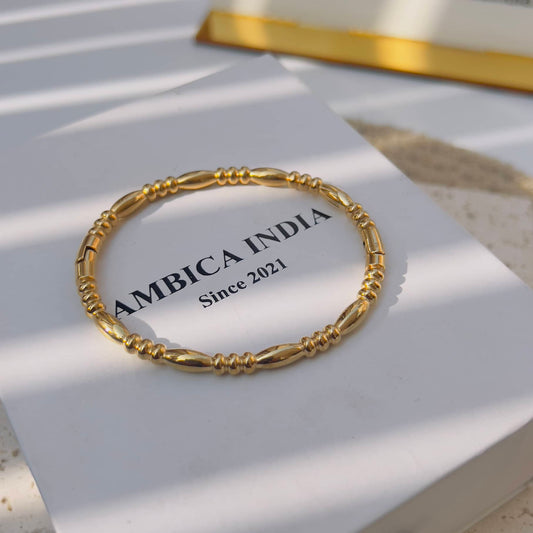 Classical bracelet