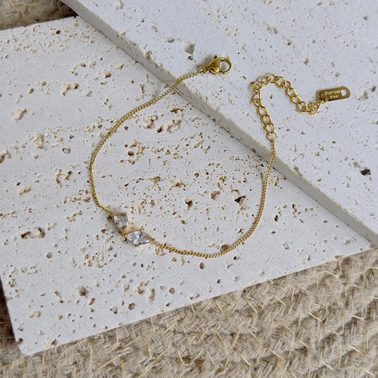 White leaf crystal bracelet
