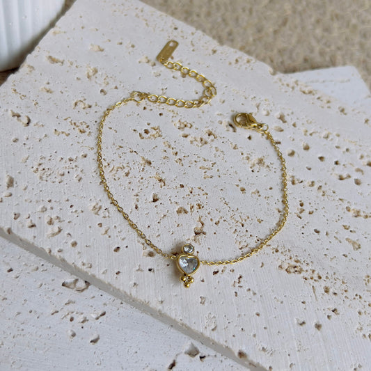 White heart crystal bracelet