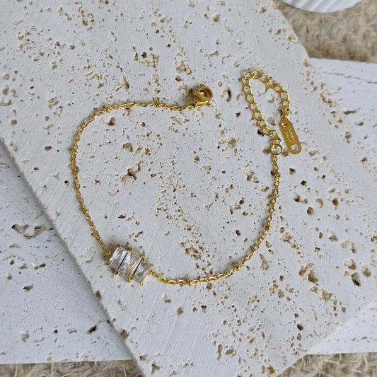 White crystal bracelet