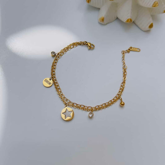 Star with crystal bracelet