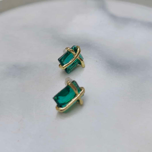Green crystal studs