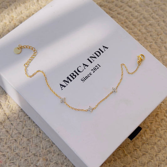 Tiny white crystal minimal bracelet