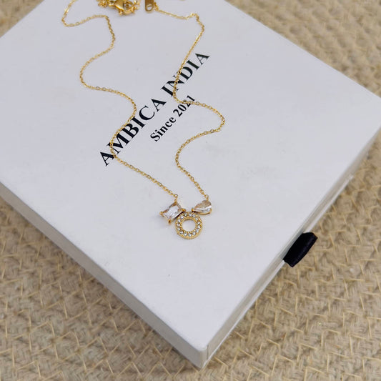 White crystal with round necklace