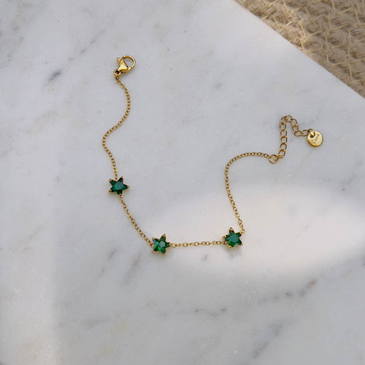 Emerald star minimal bracelet