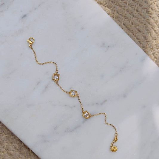 White square crystal minimal bracelet