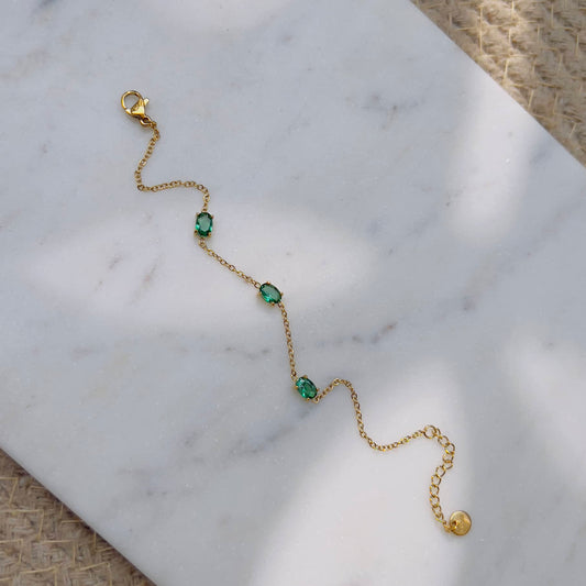 Emerald minimal bracelet