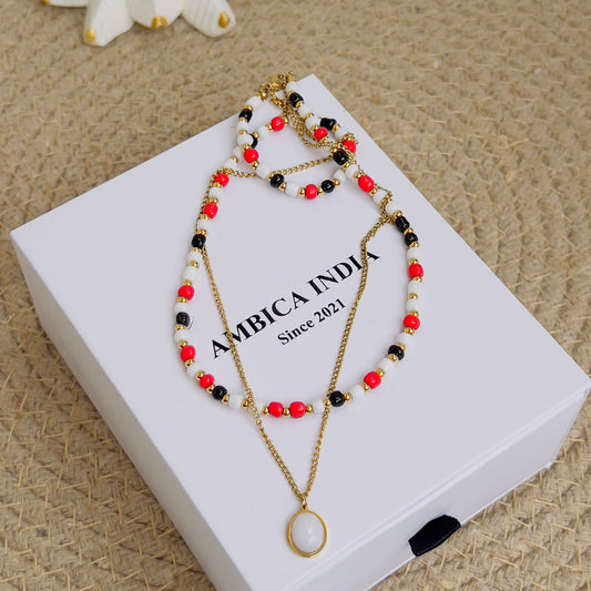 Pearl layered necklace